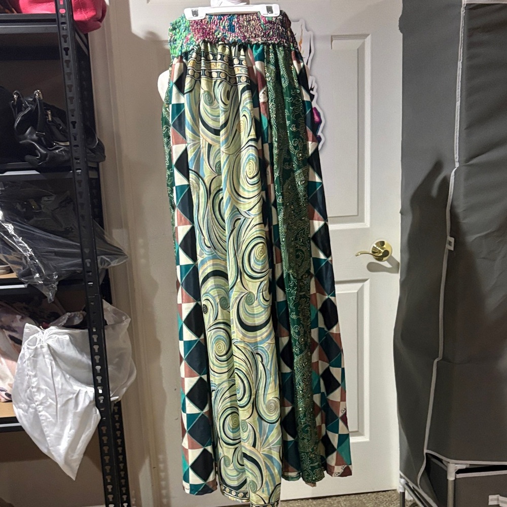 NWT  Sz OS Indian 100% silk multicolor  Patterned Women's WideLeg pants / skirt